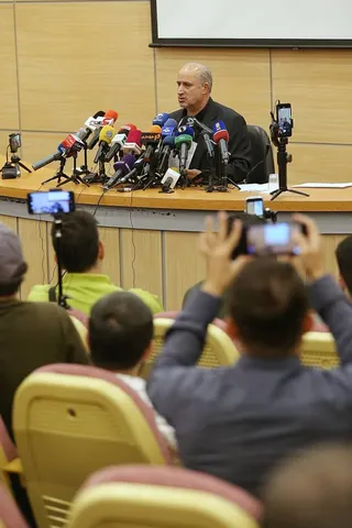 عغ