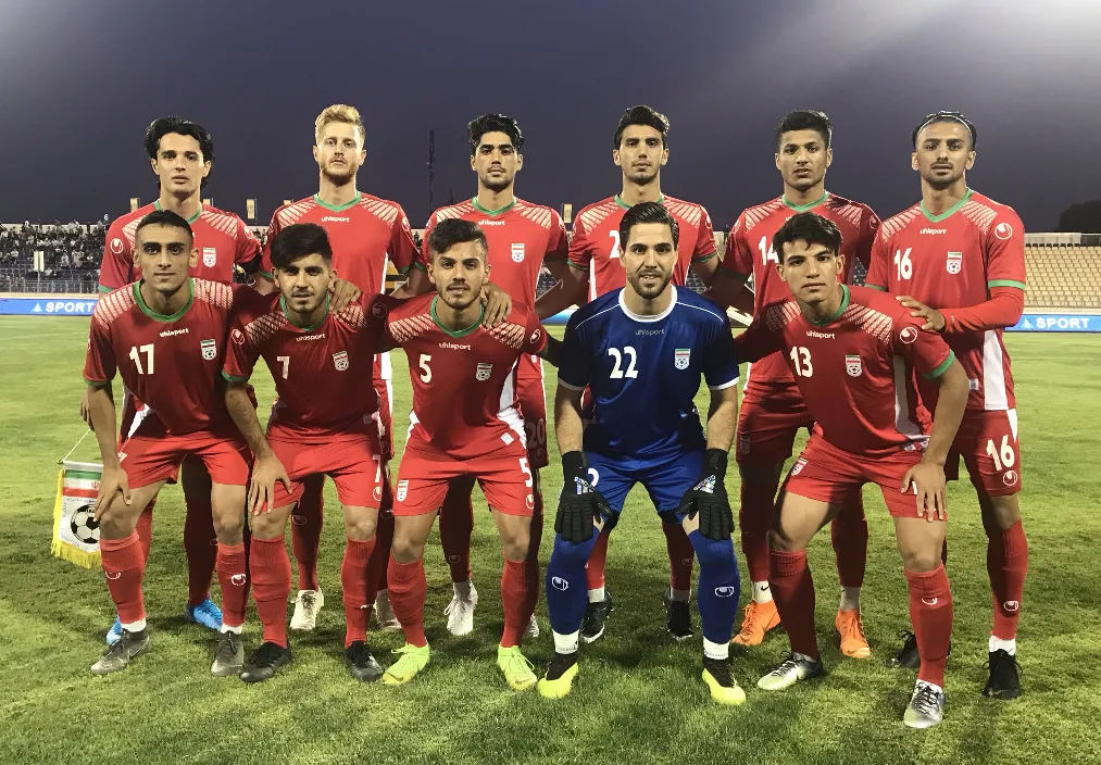 پيروزى ميزبان در نخستين بازى
