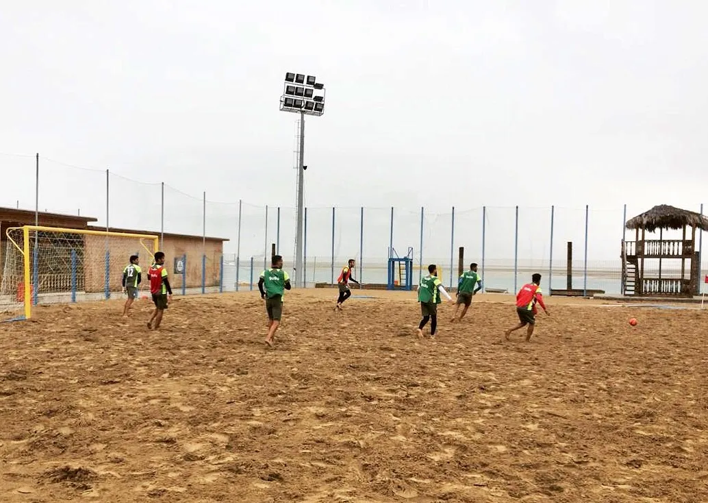 اردوی پنج روزه و یک بازی دوستانه در بندرعباس