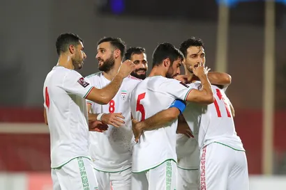 پیروزی ملی پوشان ایران برابر هنگ کنگ