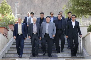 حضور هیئت رییسه سازمان لیگ فوتسال در گلزار شهدای کرمان