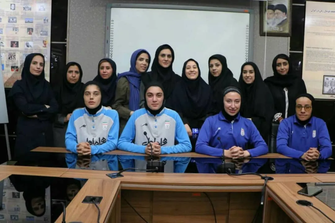 گزارش تصویری از نشست خبری سرمربی تیم ملی فوتبال جوانان بانوان