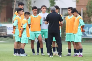نونهالان 