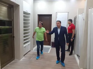 خداداد عزیزی