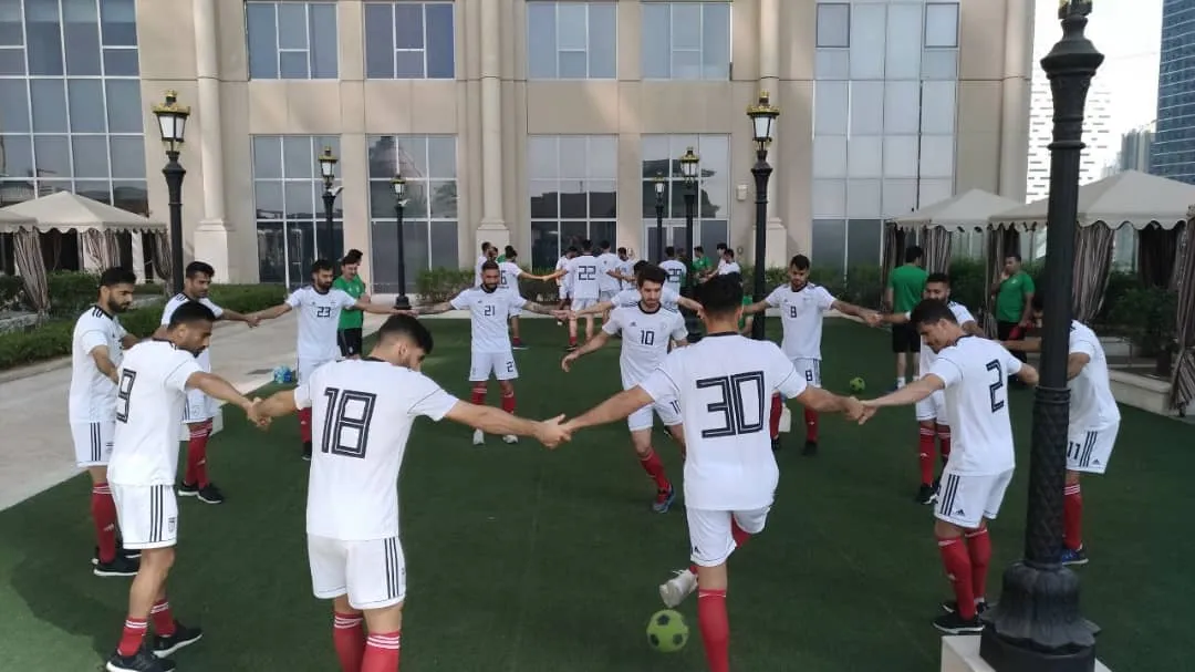 تمرین سبک ملی پوشان در هتل