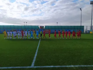 نونهالان 