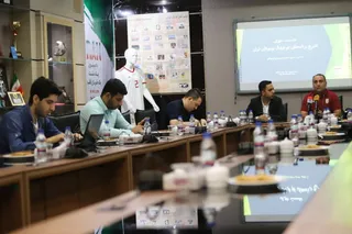 نشست مطبوعاتی عبدی
