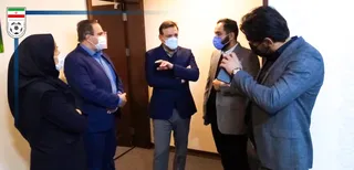 عزیزی خادم در مرکز ملی فوتبال