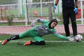 زیر 19