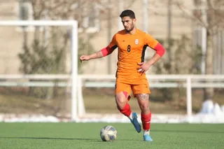 شاهد