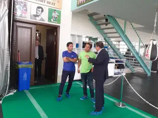 خداداد عزیزی