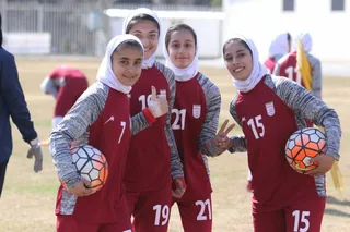 گزارش تصویری 1 تمرین دختران 16 سال