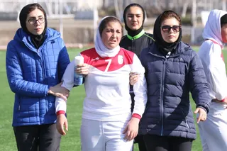 بازی دوستانه تیم های نوجوانان و جوانان بانوان
