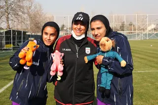 بانوان 2