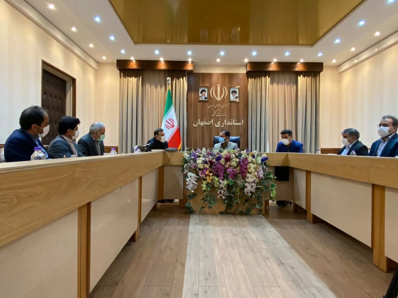 جلسه شهاب الدین عزیزی خادم با استاندار اصفهان