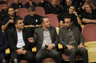 داور