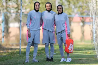 بانوان۵