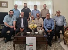 دیدار مسئولان سازمان لیگ فوتسال با پیشکسوت داوری فوتسال