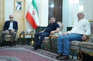 آموزش