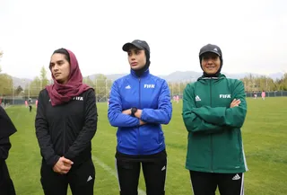 بانوان ۳