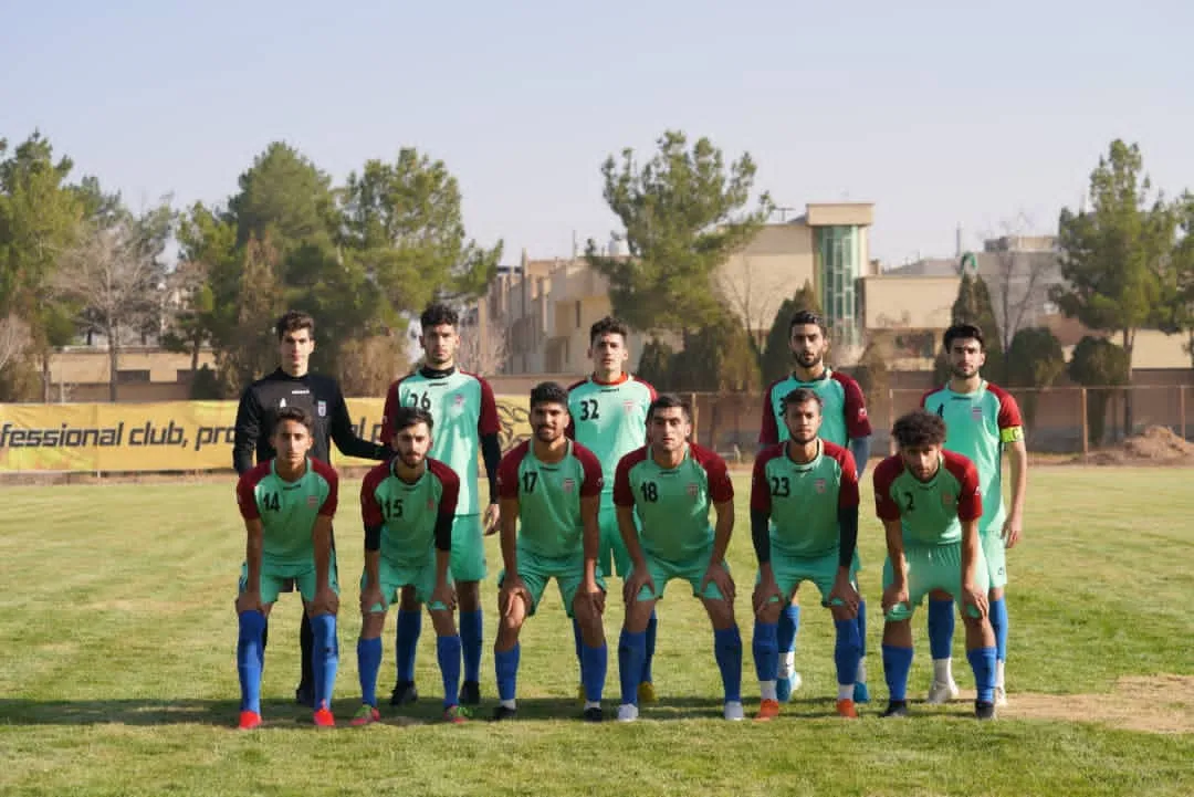 تيم ملى جوانان مقابل ايمان سبز شيراز قرار مى گيرد