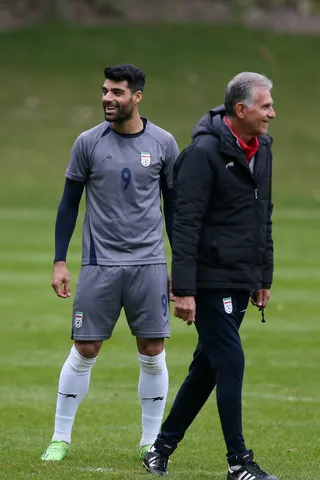 ات 