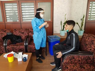 تست