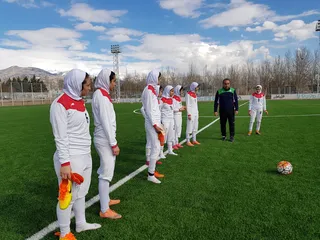 گزارش تصویری تمرین دختران نوجوان