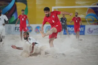 ساحلی با امارات
