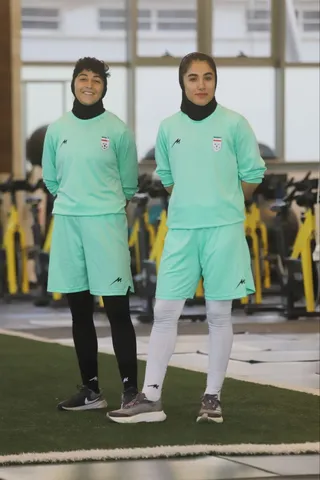 بانوان 