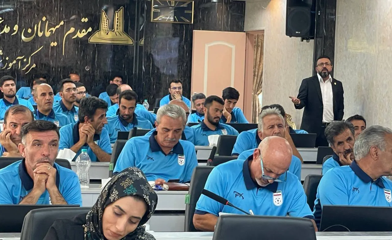 نسل «آلفا» موضوع کارگاه دانش‌افزایی مربیان پایه زنجان