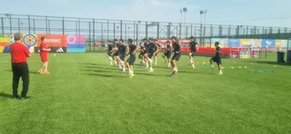 نونهالان 