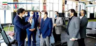 عزیزی خادم در مرکز ملی فوتبال