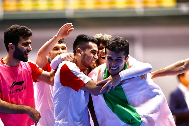 افغانستان و تاجیکستان