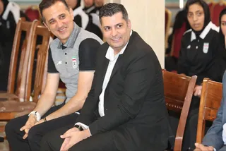داور
