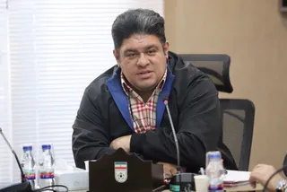 نشست هم اندیشی