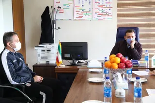 دیدار عزیزی خادم