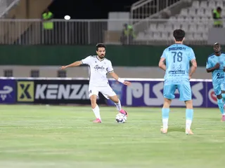 غکس