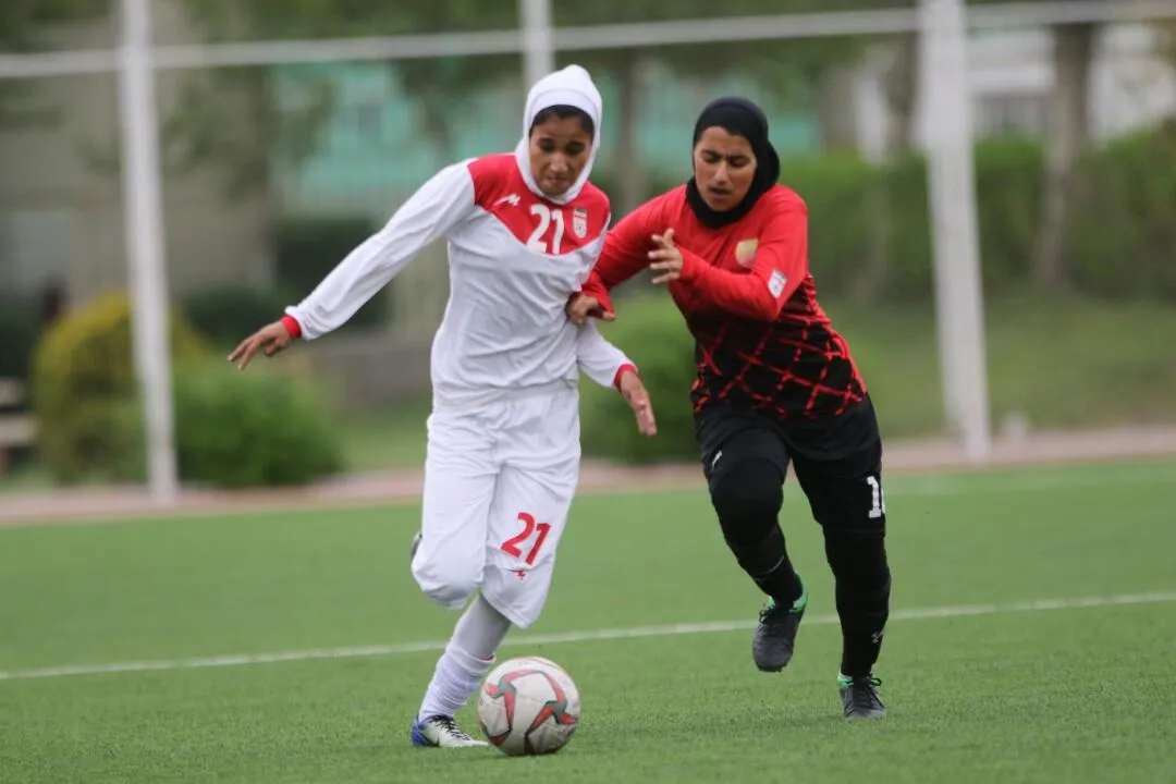 پیروزی پرگل شاگردان خسرویار برابر آذرخش تهران