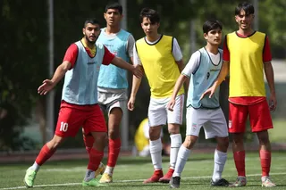 ۱۶سال