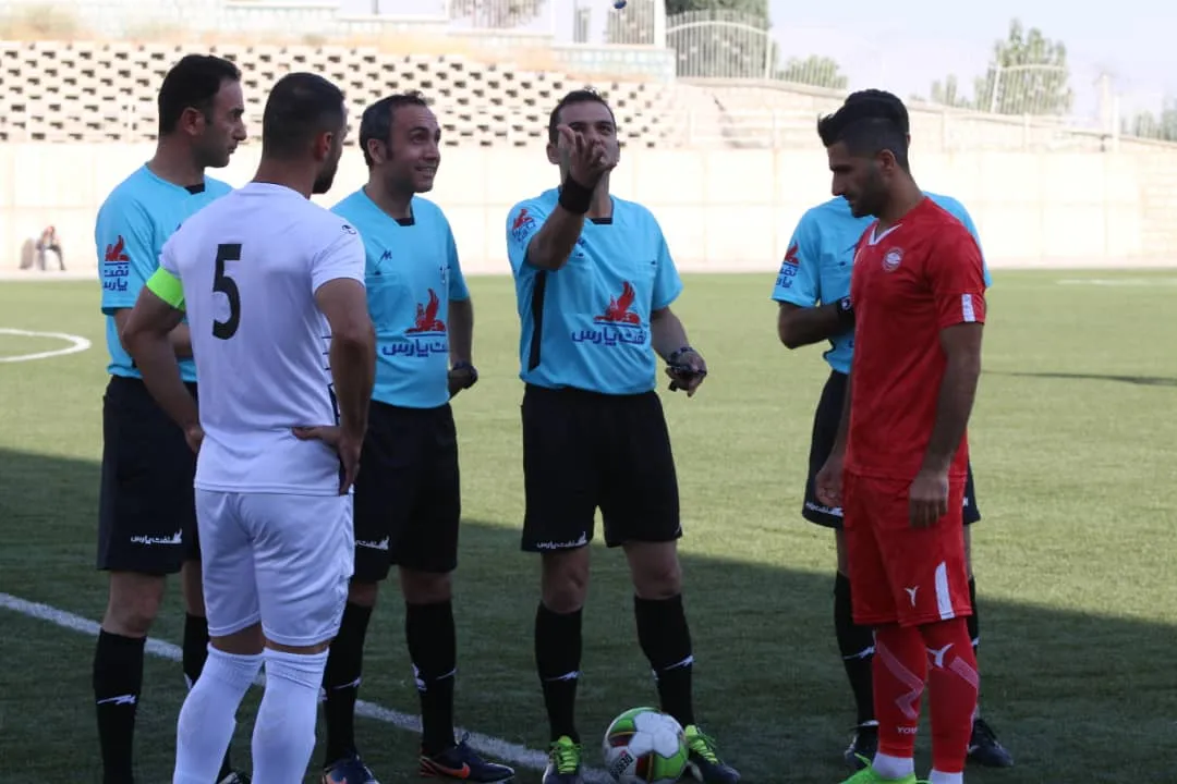 اسامی داوران هفته 21 لیگ دسته اول فوتبال