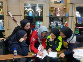 کلاس تئوری مربیگری فوتبال پایه با حضور مدرسان نروژی