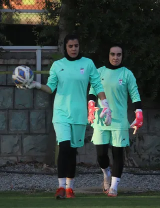 بانوان 