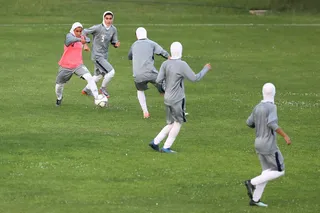 بانوان 2