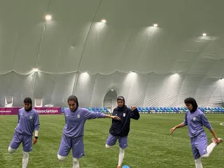 بانوان 