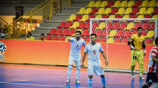 فوتسال بزرگ