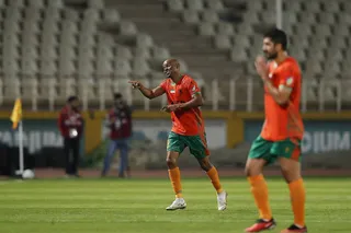 مس