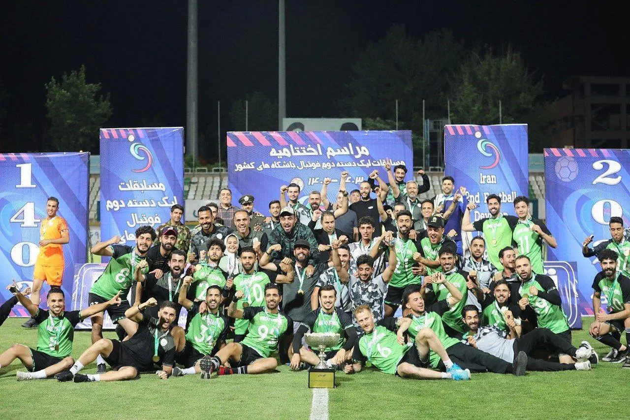 نیروی زمینی قهرمان لیگ دو کشور شد