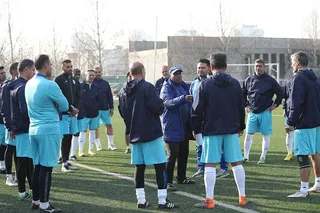 دروازه بانی