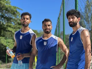 موحد محمد پور - محمد معصومی زاده - سعید پیرامون